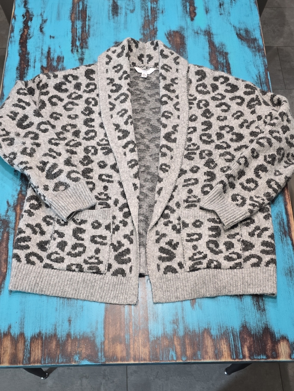 Time and Tru Gray Leopard Print Open-Front Cardigan